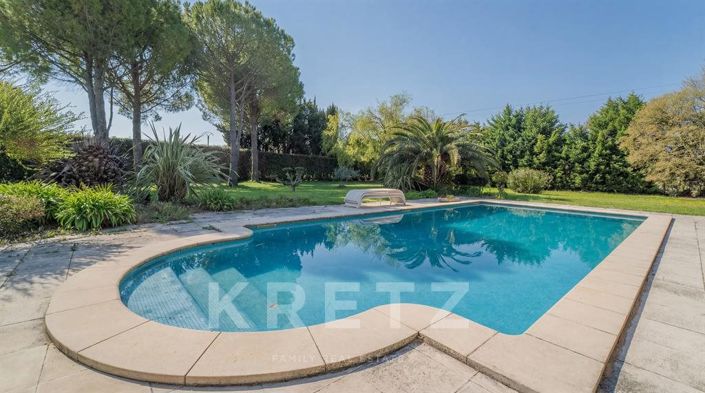 Image No.20-5 Bed House for sale