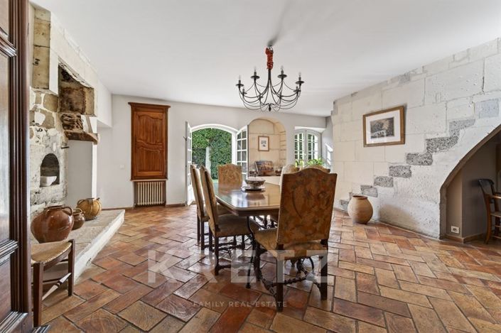 Image No.7-5 Bed House for sale