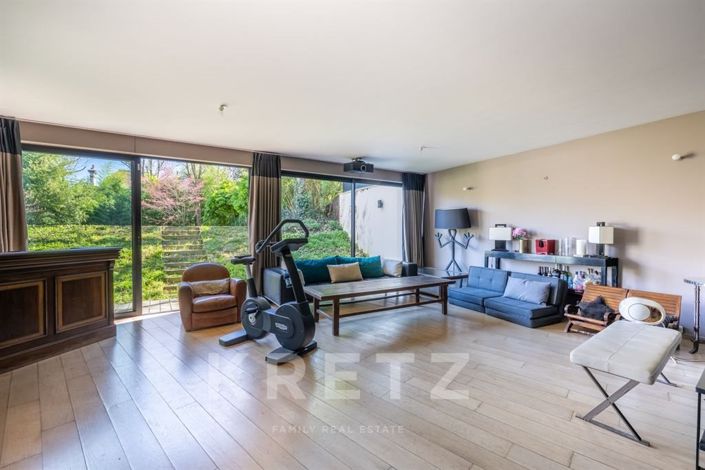 Image No.19-Maison de 4 chambres à vendre à Saint-Cloud