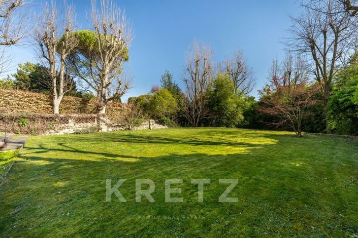Image No.21-Maison de 4 chambres à vendre à Saint-Cloud