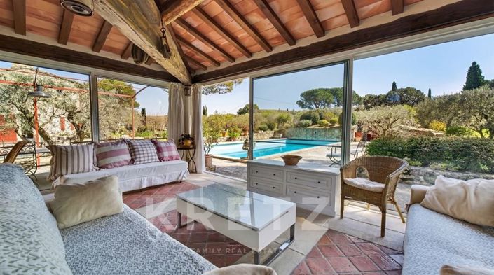 Image No.6-5 Bed House for sale