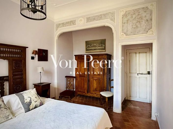 Image No.18-16 Bed House for sale