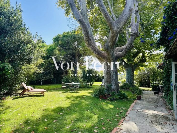 Image No.24-16 Bed House for sale