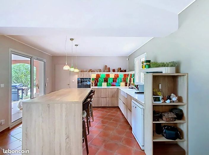 Image No.8-Maison de 4 chambres à vendre à Correns