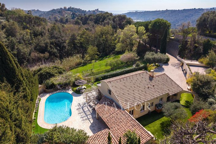 Image No.2-6 Bed House for sale