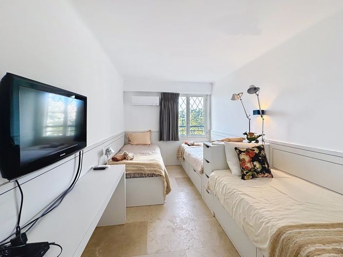 Image No.13-2 Bed Apartment for sale