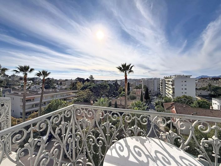 Image No.19-2 Bed Apartment for sale