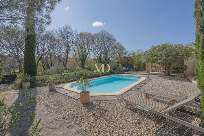 Image No.11-4 Bed House for sale