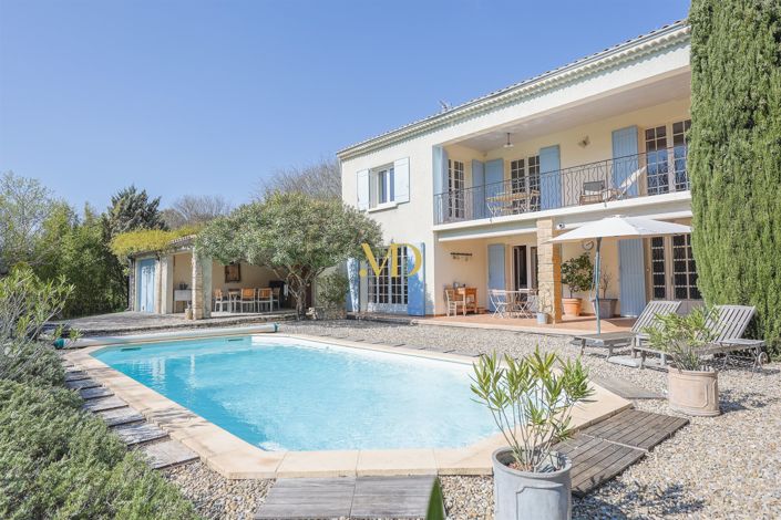 Image No.2-4 Bed House for sale