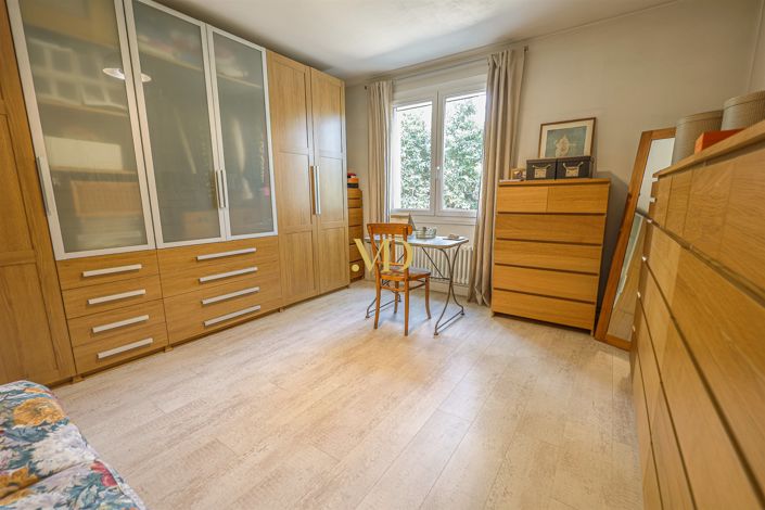 Image No.22-4 Bed House for sale