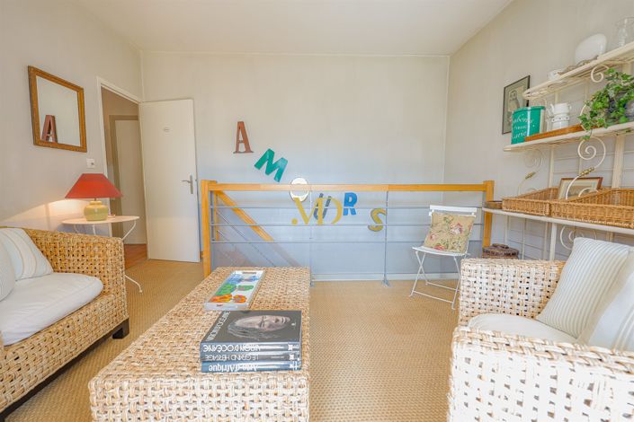 Image No.27-4 Bed House for sale