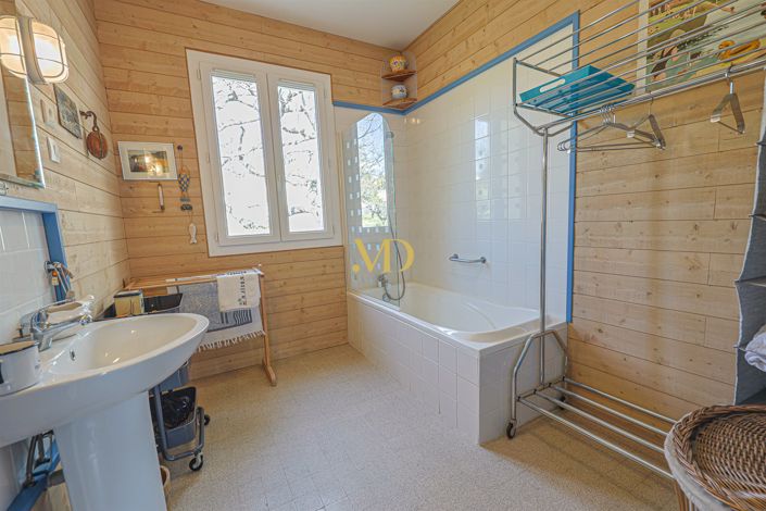 Image No.32-4 Bed House for sale