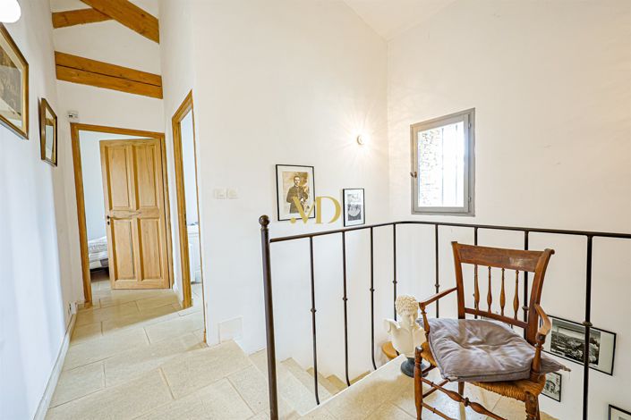 Image No.18-4 Bed House for sale