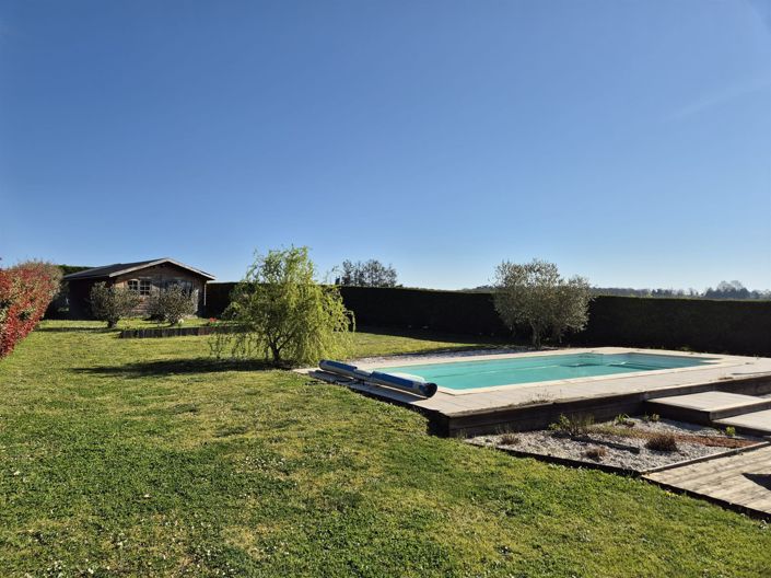 Image No.3-4 Bed House for sale