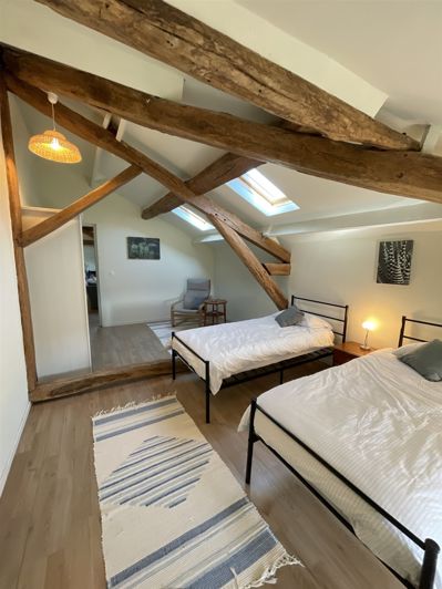 Image No.17-4 Bed House for sale
