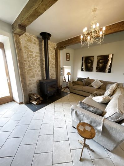Image No.3-4 Bed House for sale