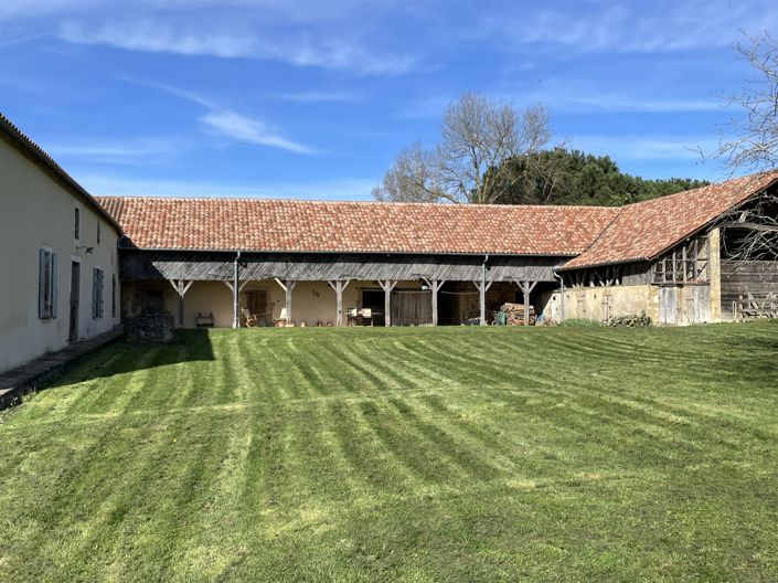 Image No.9-4 Bed House for sale