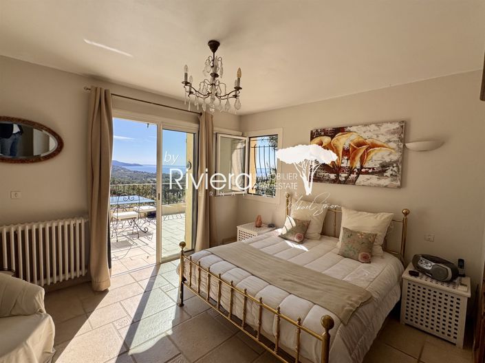 Image No.13-5 Bed House for sale