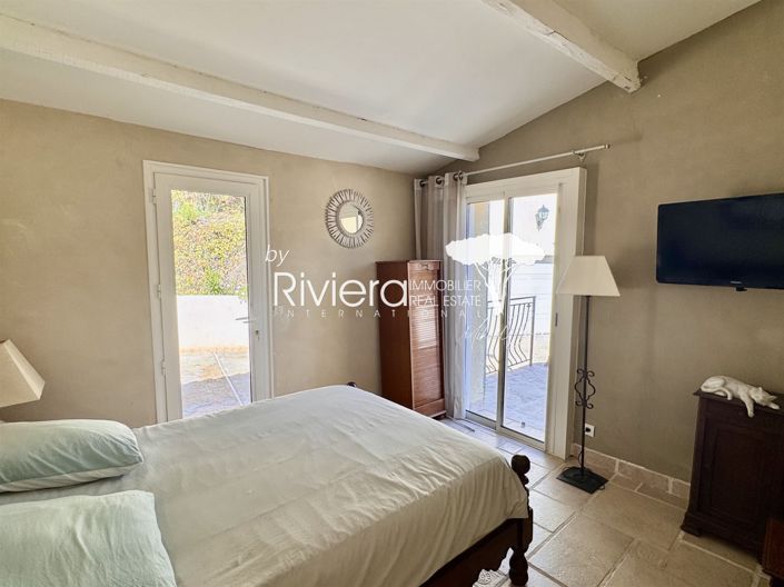 Image No.14-5 Bed House for sale