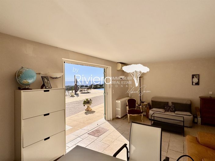 Image No.20-5 Bed House for sale