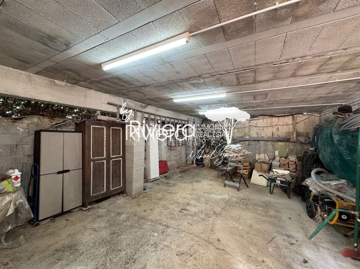 Image No.22-5 Bed House for sale