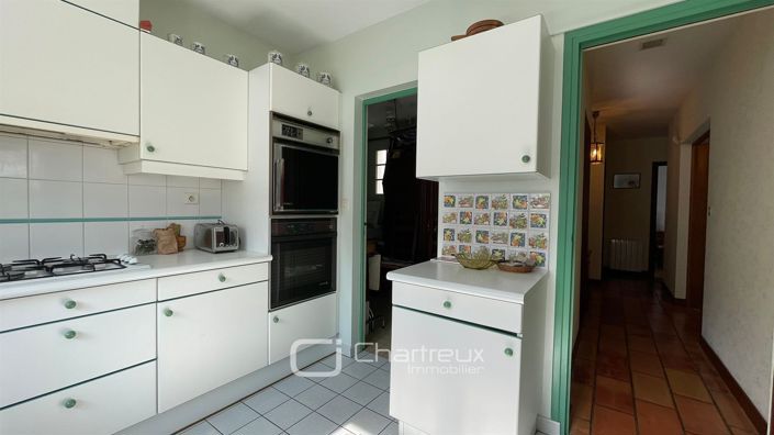 Image No.16-5 Bed House for sale