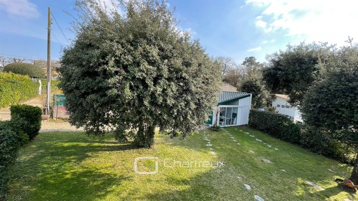 Image No.2-5 Bed House for sale