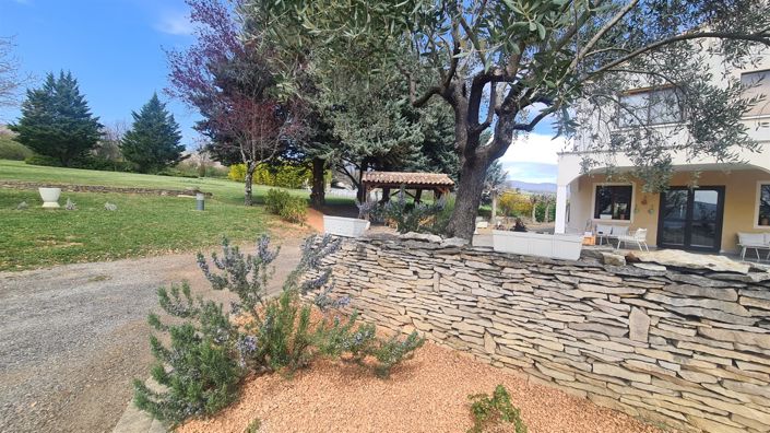 Image No.6-House for sale