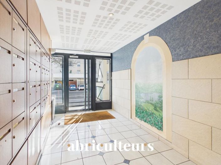 Image No.11-1 Bed Apartment for sale