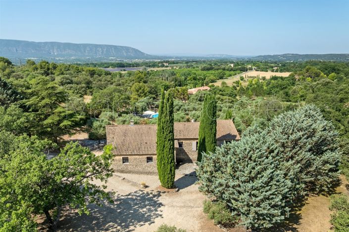 Image No.2-Maison de 5 chambres à vendre à Gordes