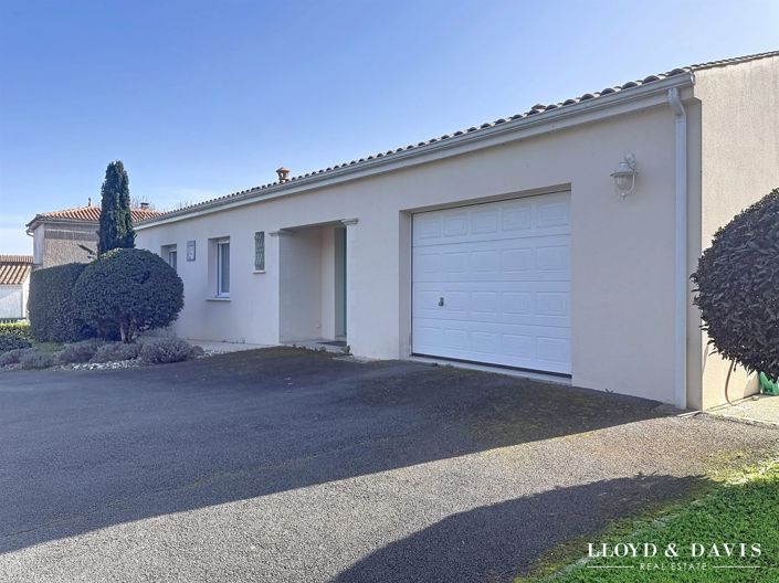 Image No.15-3 Bed House for sale