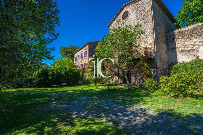 Image No.36-12 Bed House for sale