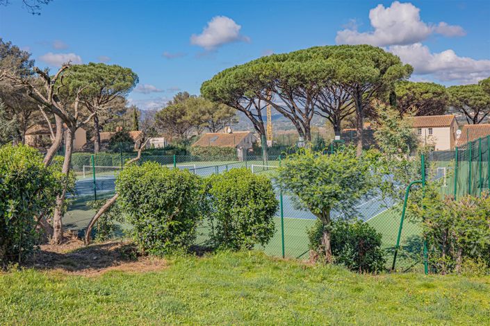 Image No.9-2 Bed House for sale