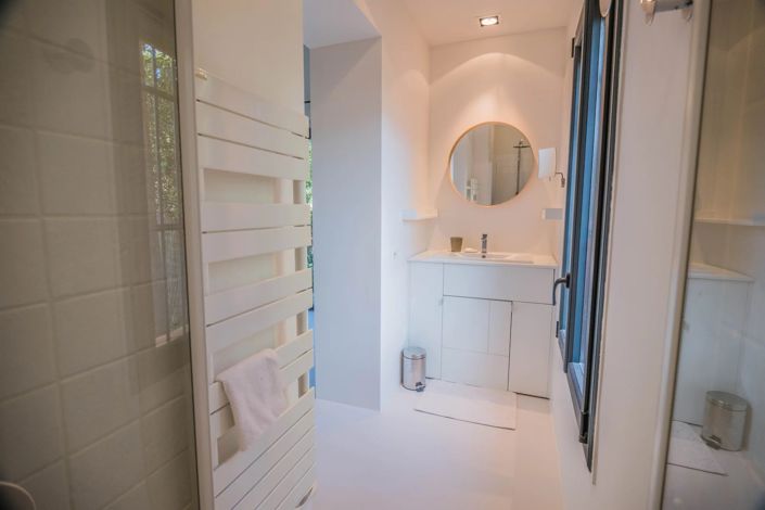 Image No.9-5 Bed House for sale