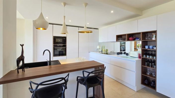 Image No.9-2 Bed Apartment for sale