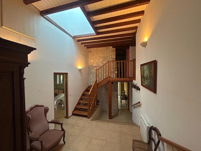 Image No.3-3 Bed House for sale