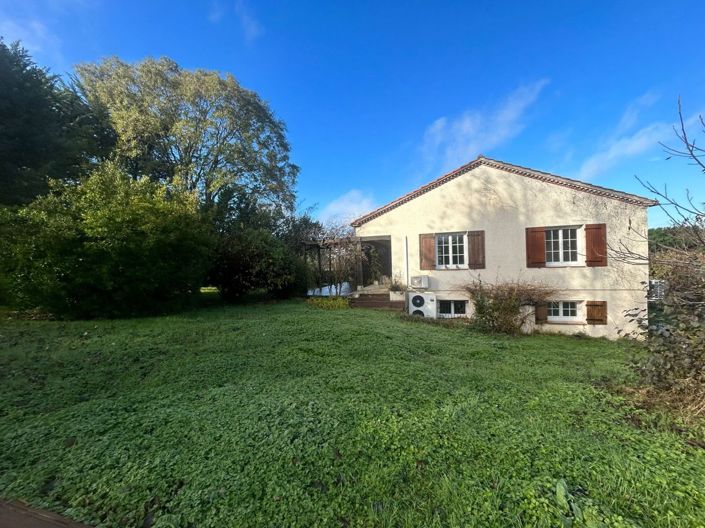 Image No.16-5 Bed House for sale