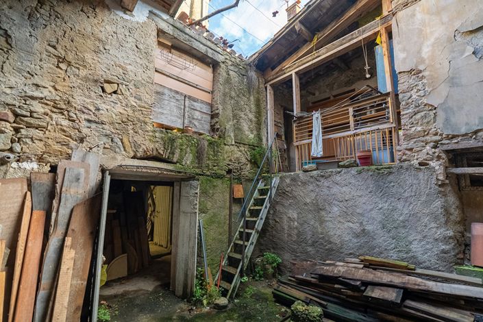 Image No.5-3 Bed House for sale