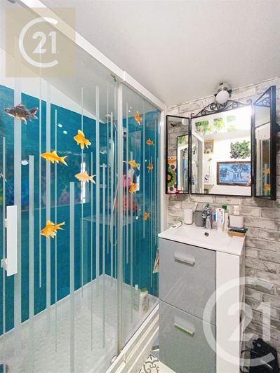 Image No.15-2 Bed House for sale