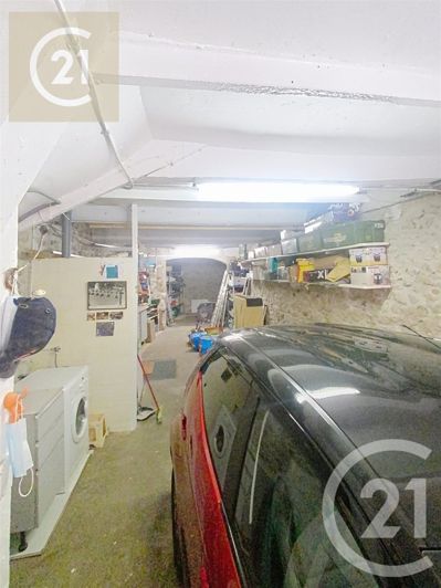 Image No.18-2 Bed House for sale