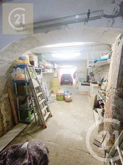 Image No.19-2 Bed House for sale