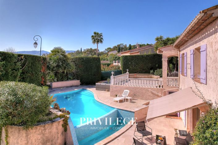 Image No.27-6 Bed House for sale