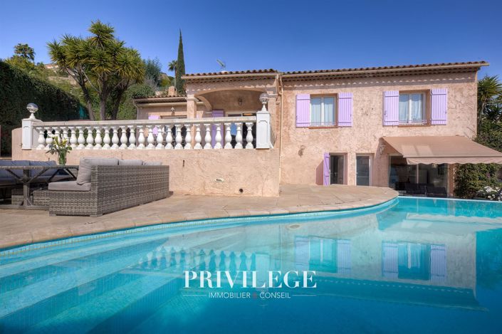 Image No.31-6 Bed House for sale