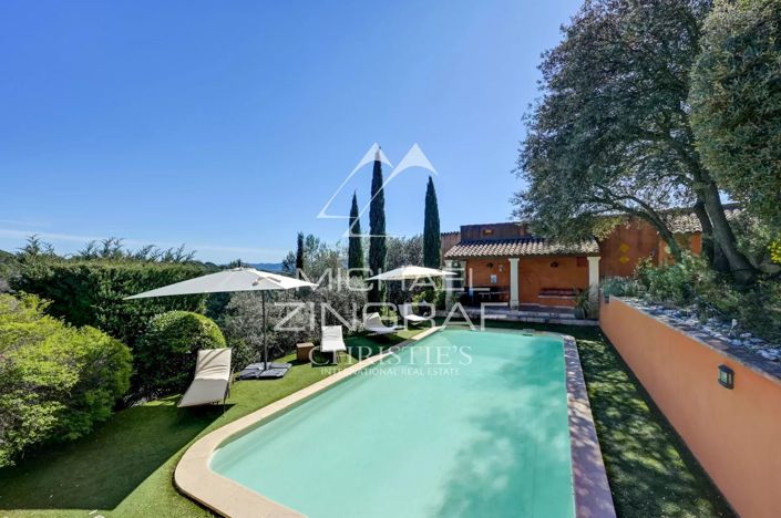 Image No.15-4 Bed House for sale