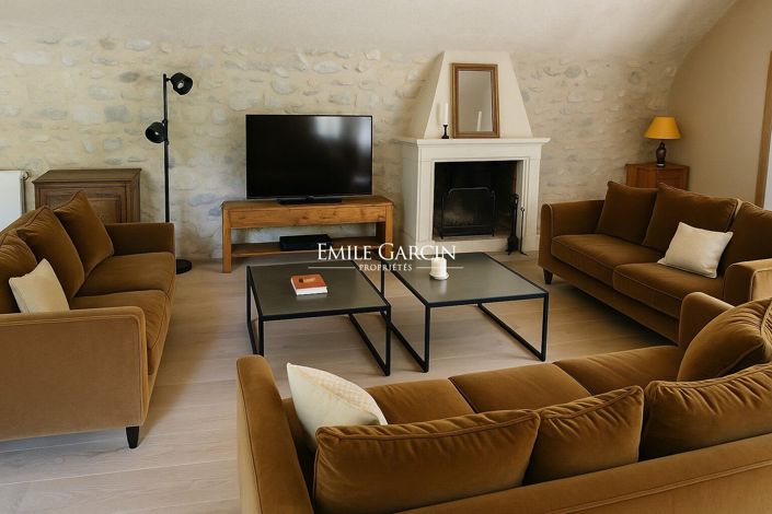 Image No.12-10 Bed House for sale