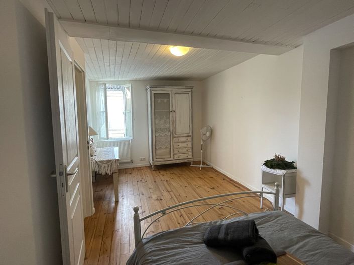 Image No.13-3 Bed House for sale