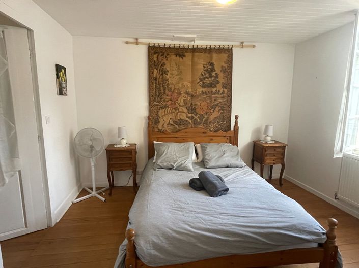 Image No.15-3 Bed House for sale