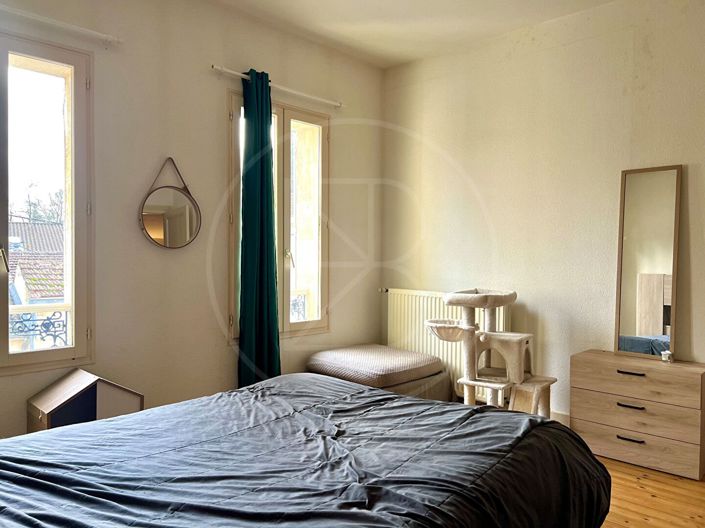 Image No.6-3 Bed House for sale