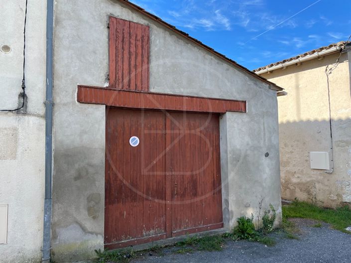 Image No.14-2 Bed House for sale