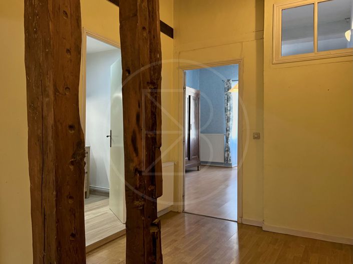 Image No.12-2 Bed House for sale